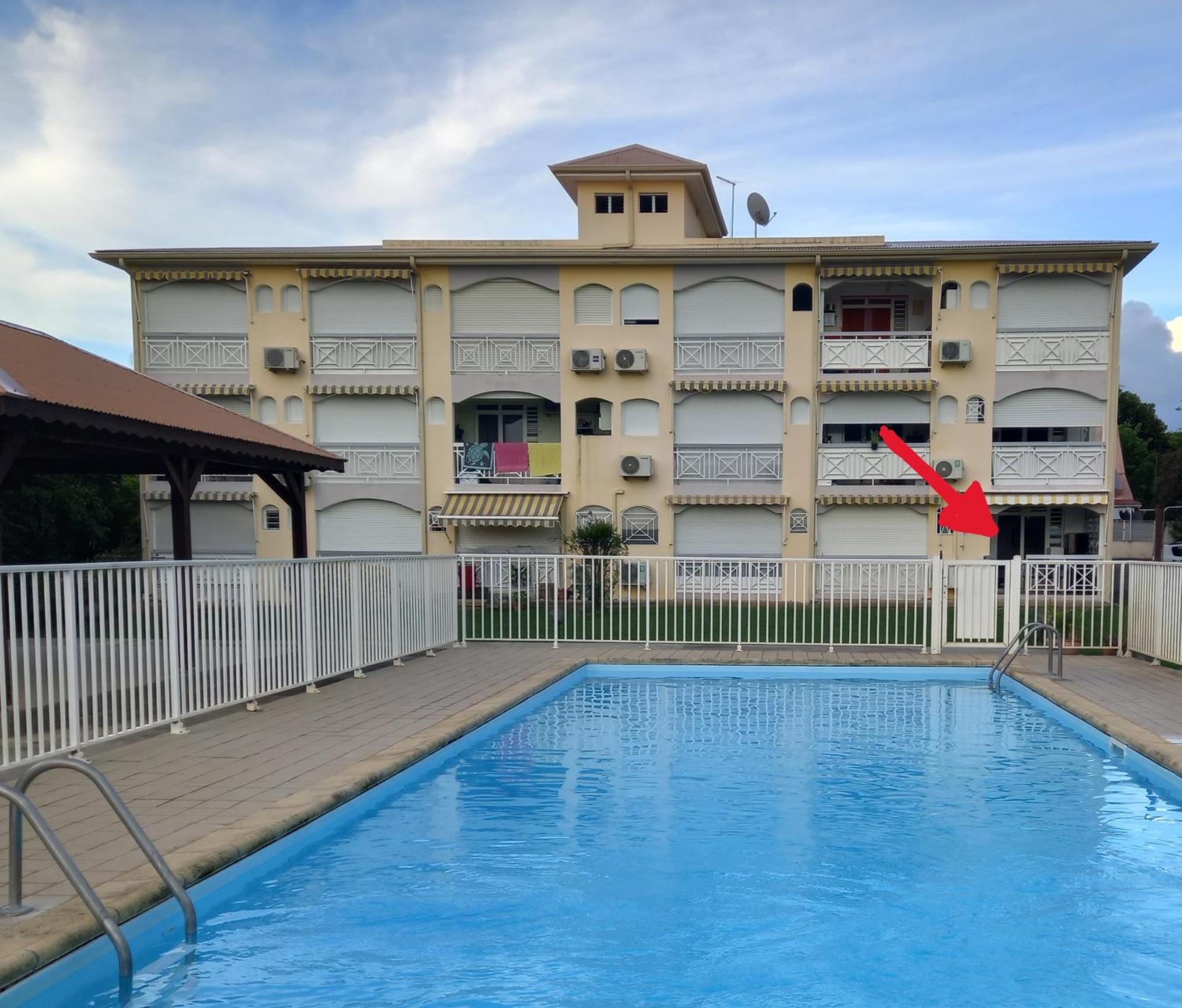 Appartement A Anse Mabouya En Rez De Jardin Avec Piscine A Proximite Des Plages Sainte-Luce Dış mekan fotoğraf